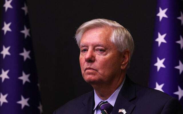 Causando danos estratégicos e morais, Netanyahu permite que outros determinem os laços de Israel com os cristãos.