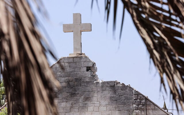 Causando danos estratégicos e morais, Netanyahu permite que outros determinem os laços de Israel com os cristãos.