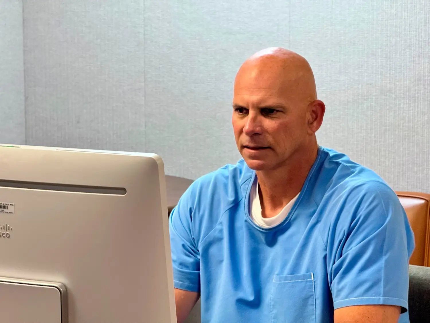 Lyle Menendez também teve a liberdade condicional negada e continuará preso junto com Erik Menendez.