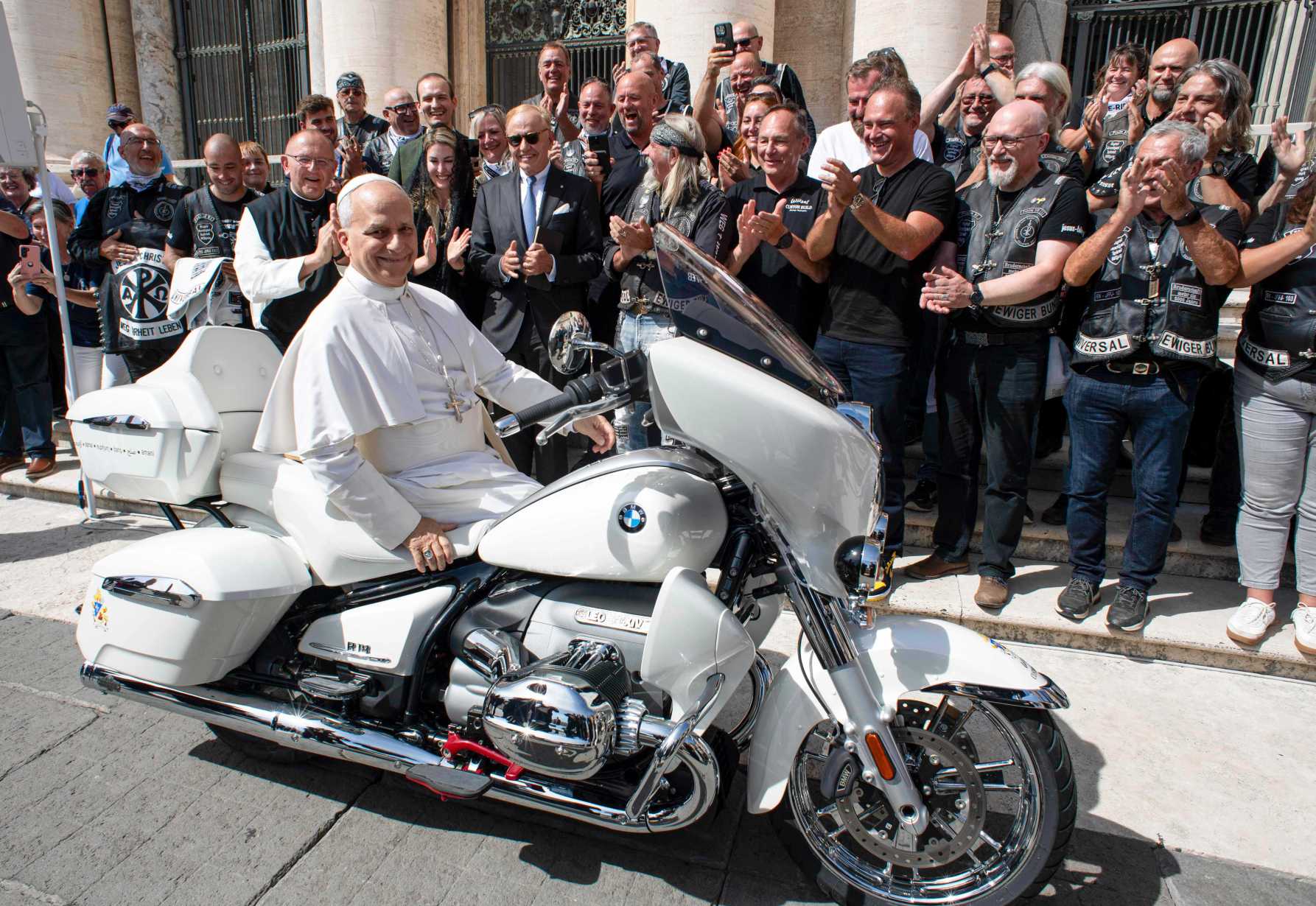 Papa afirma que a salvação vem de ter a coragem de pedir ajuda a Deus.