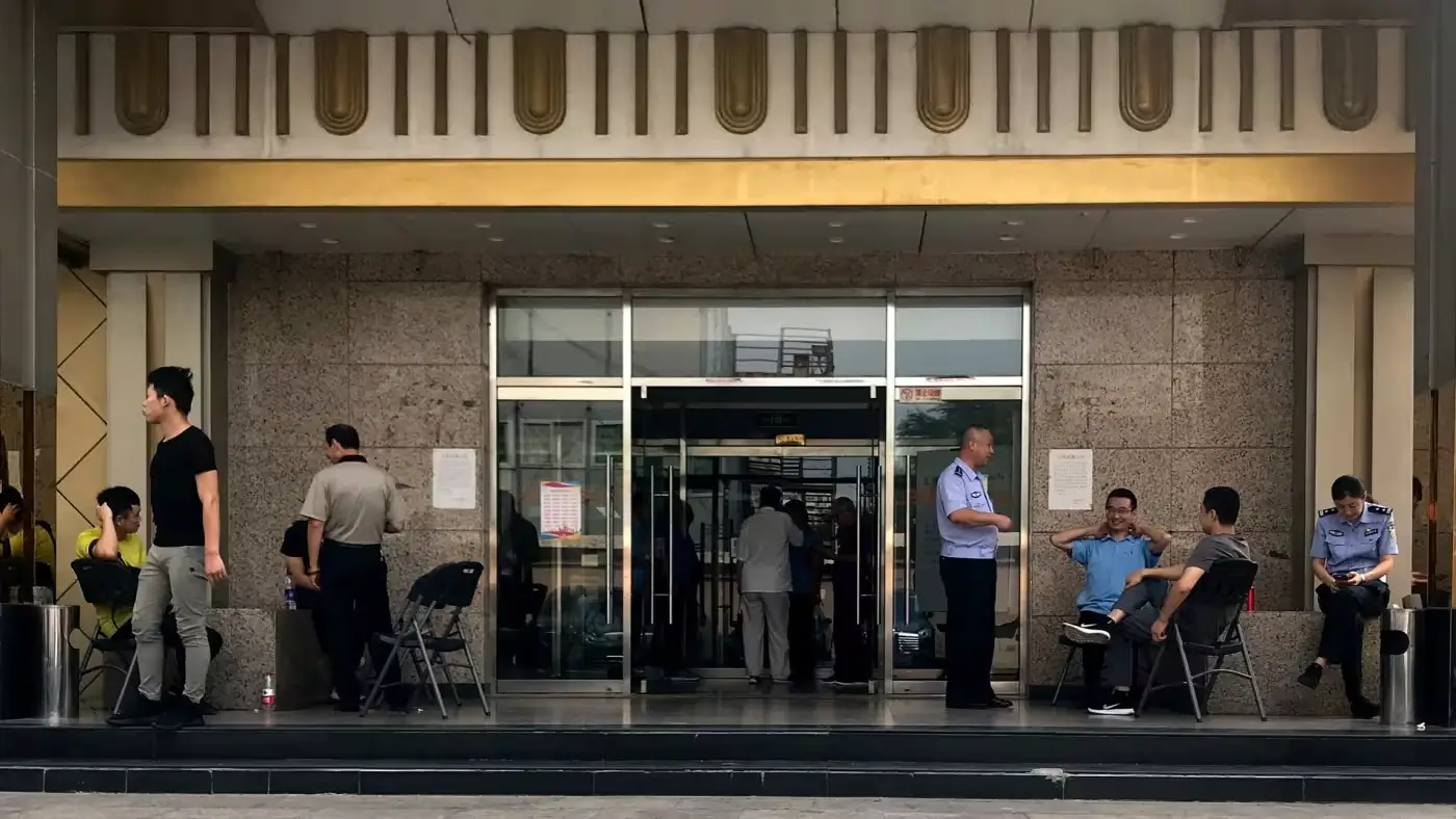 Repressão da China a igrejas não registradas causa indignação nos Estados Unidos.